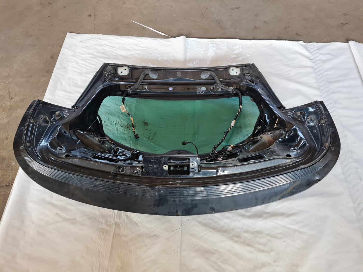 Bagāžnieka vāks priekš OPEL INSIGNIA 2010