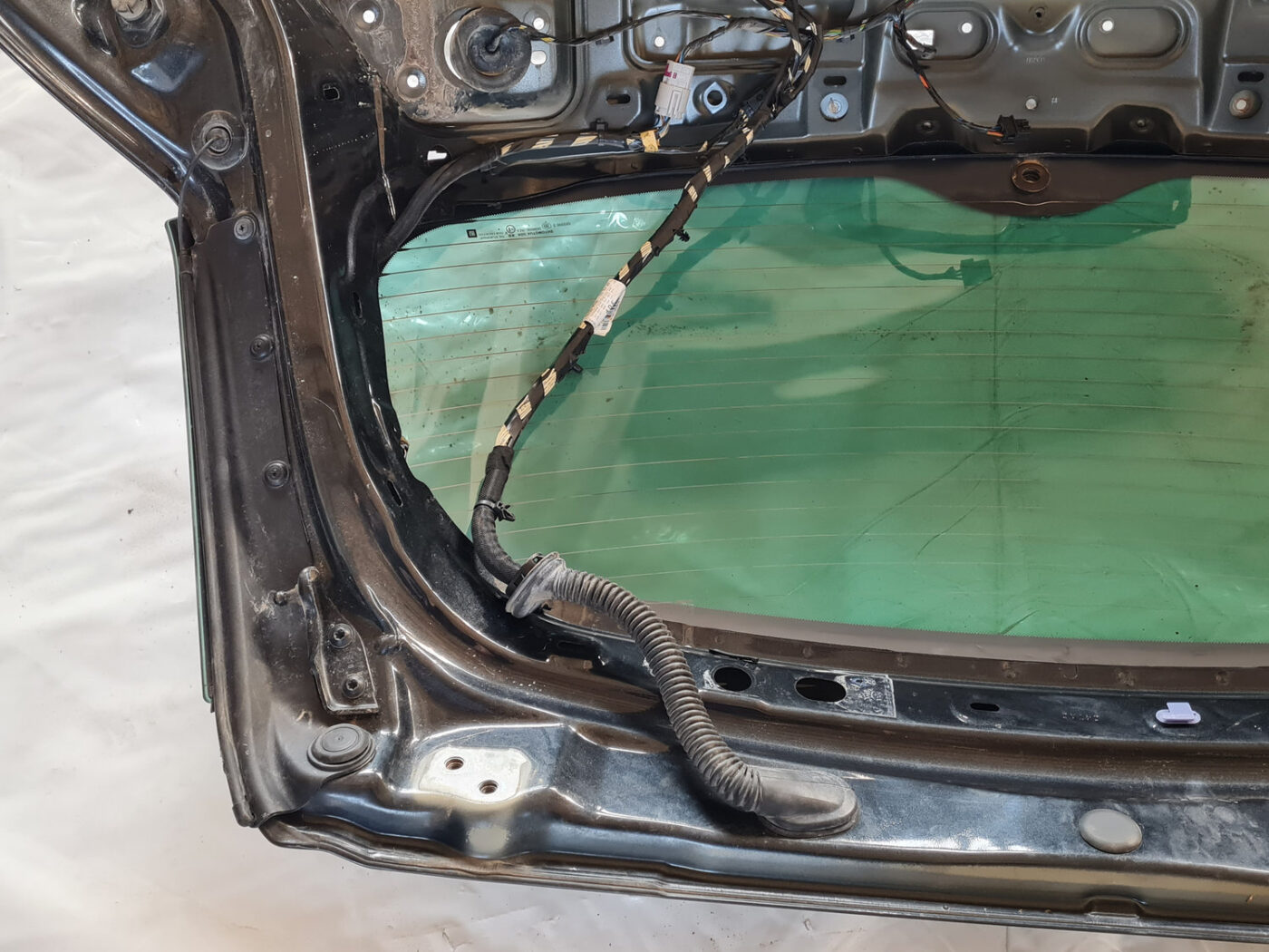 Bagāžnieka vāks priekš OPEL INSIGNIA 2010