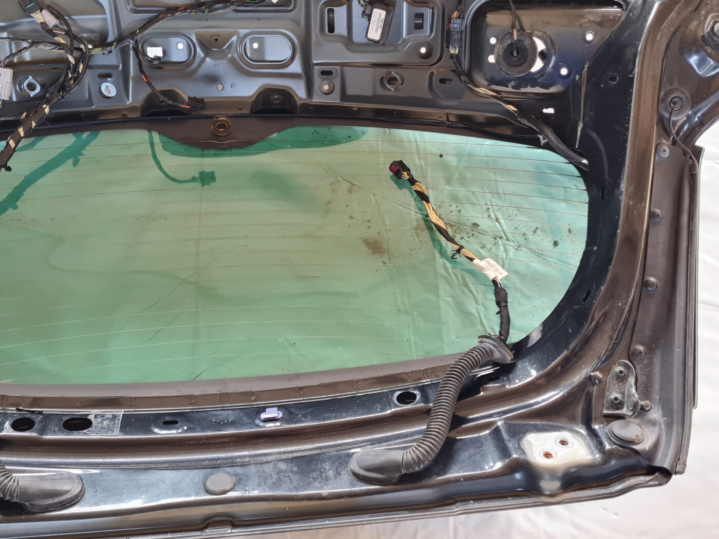 Bagāžnieka vāks priekš OPEL INSIGNIA 2010