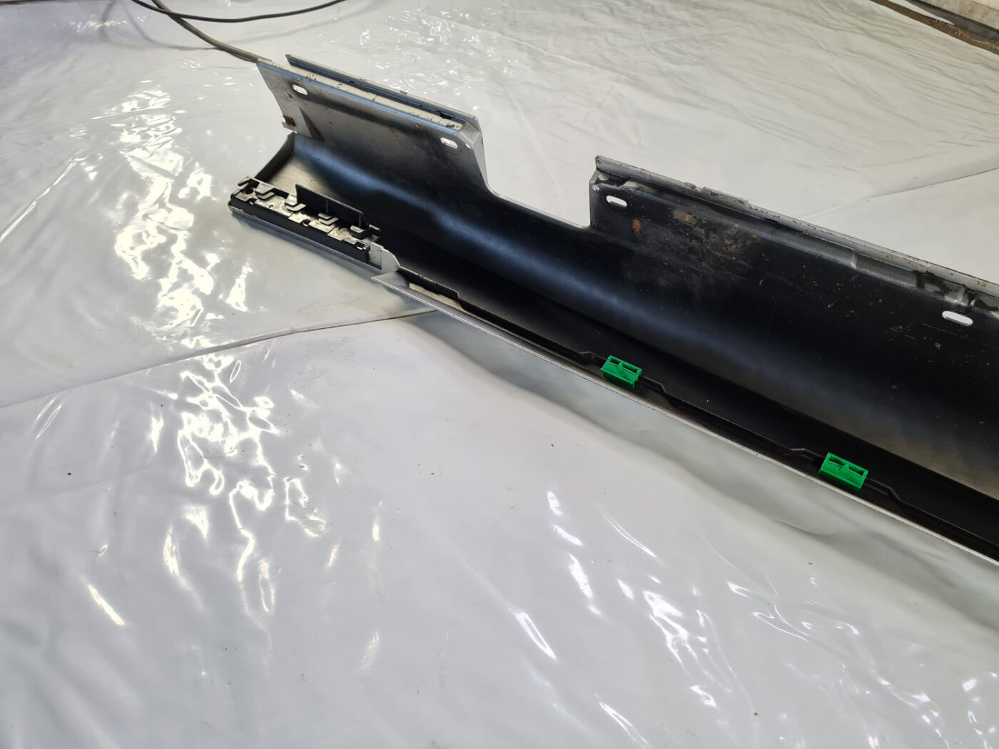 Ārēja sliekšņa kreisa uzlika priekš BMW 530D E61 2006 TOURING TITANSILVER