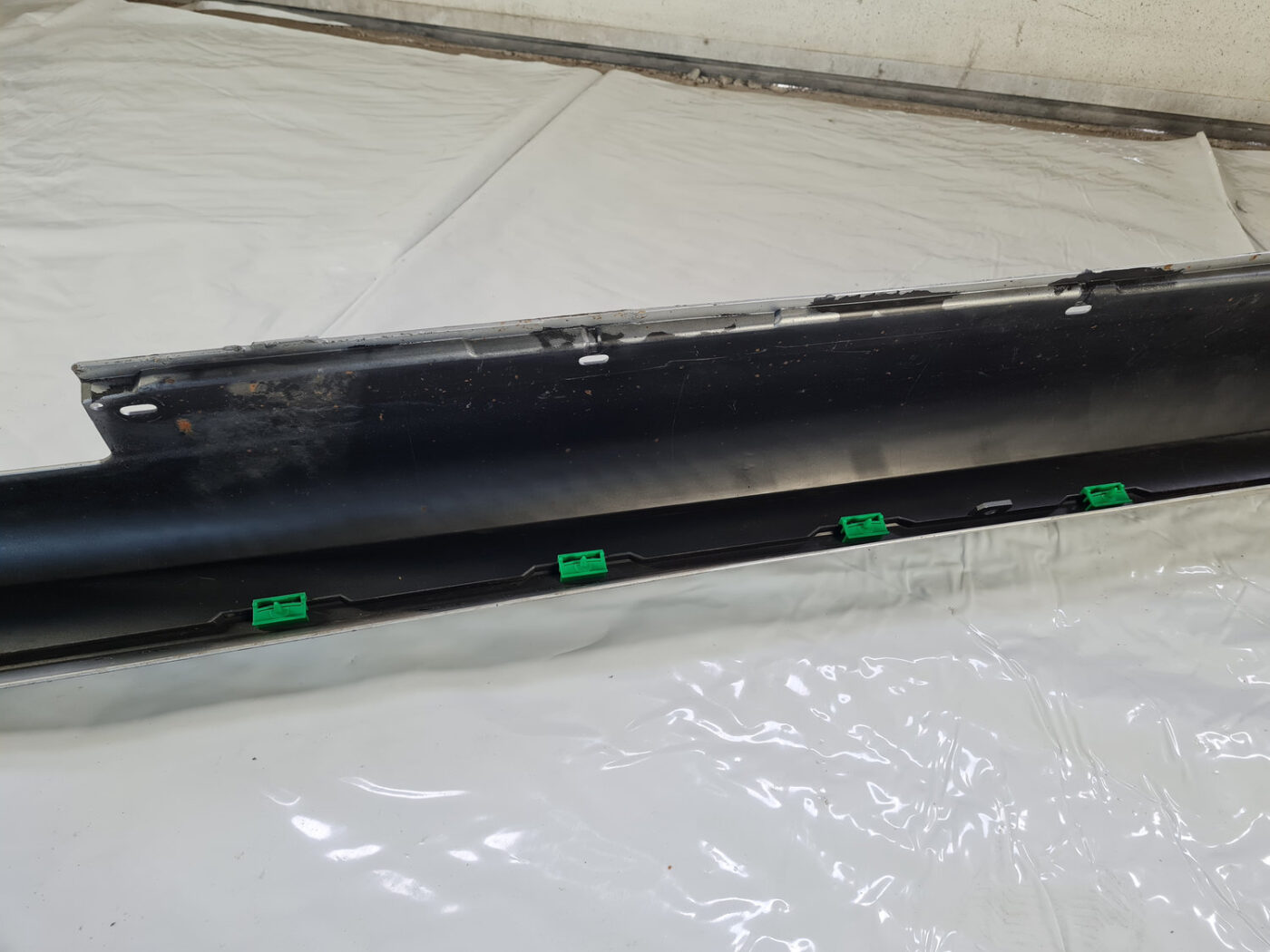 Ārēja sliekšņa kreisa uzlika priekš BMW 530D E61 2006 TOURING TITANSILVER