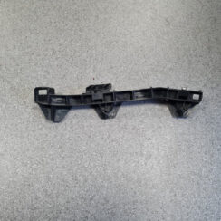 Priekšēja luktura kronšteins priekš TOYOTA LAND CRUISER 2010-2018