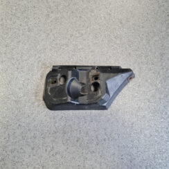 Priekšējā spārna un bufera stiprinājums priekš VOLVO S40 2004 Black