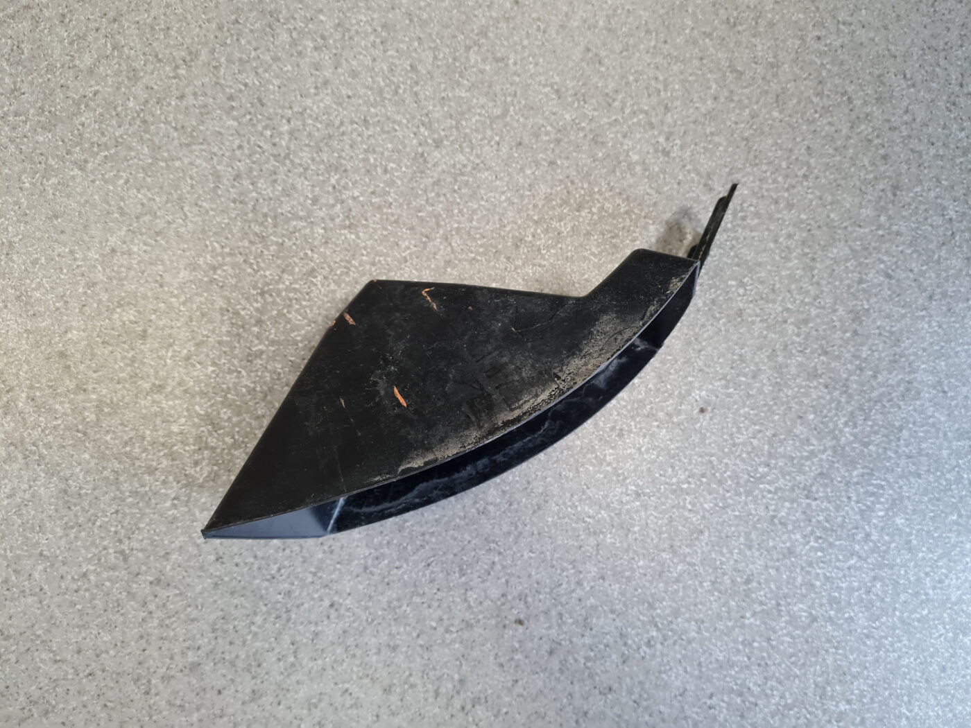 Aizmugurēja bufera kronšteins priekš FORD C-MAX 2011 2 Aizmugurēja bufera kronšteins priekš FORD C-MAX 2011