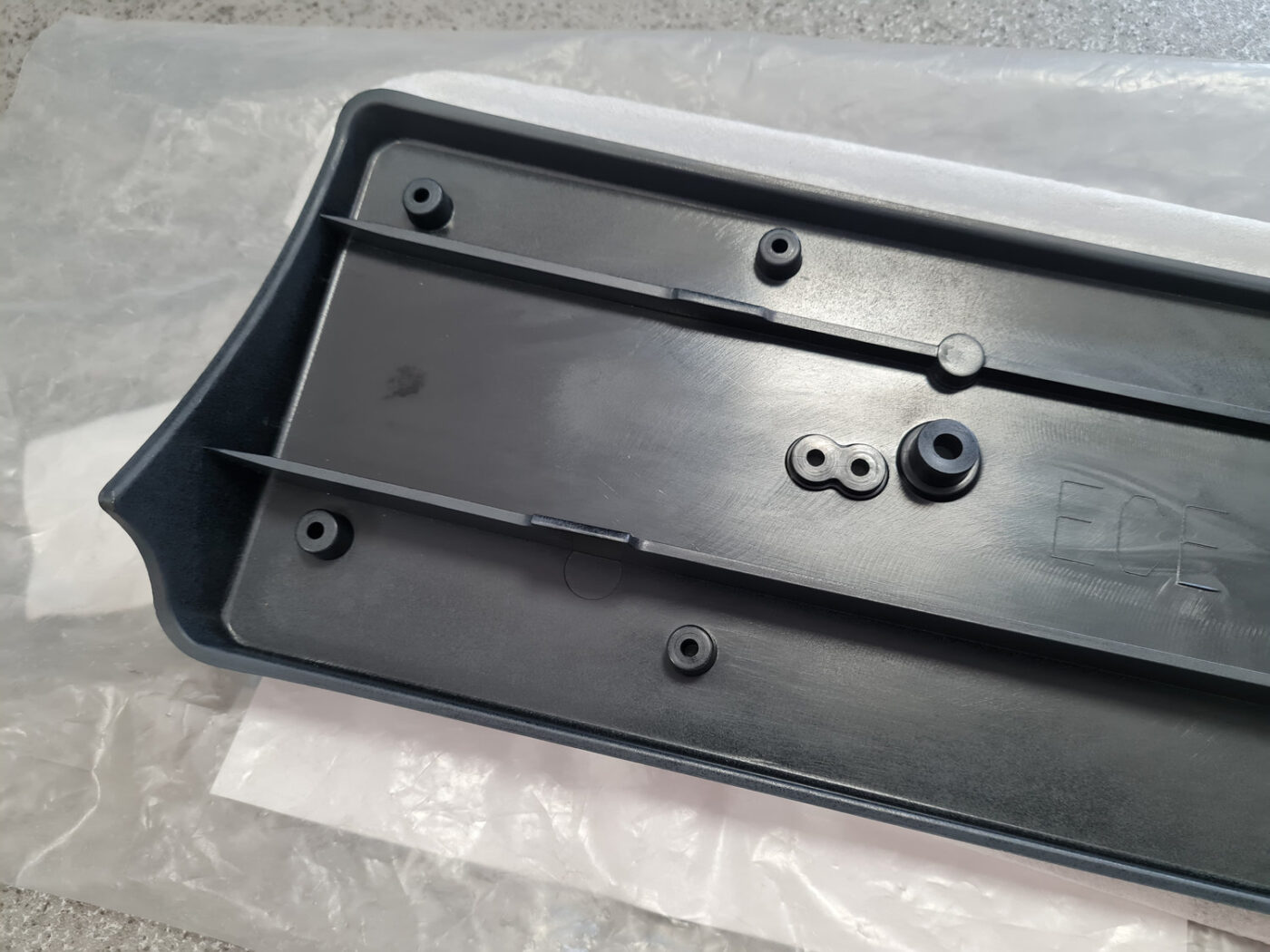 Numura zīmes tūrētajs priekš Mercedes-Benz ML W163 1997-2005 2 Numura zīmes tūrētajs priekš Mercedes-Benz ML W163 1997-2005