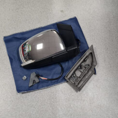 Ārējais spogulis, pa labi priekš CHRYSLER VOYAGER 2008-2016