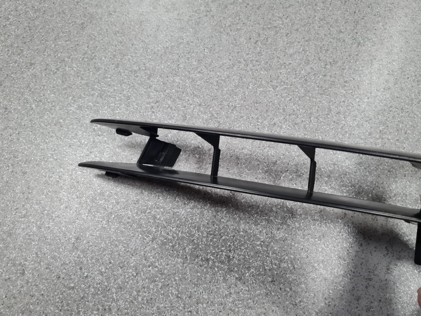 Miglas luktura reste, pa kreisi priekš AUDI A6 AVANT 2006 9 Miglas luktura reste, pa kreisi priekš AUDI A6 AVANT 2006