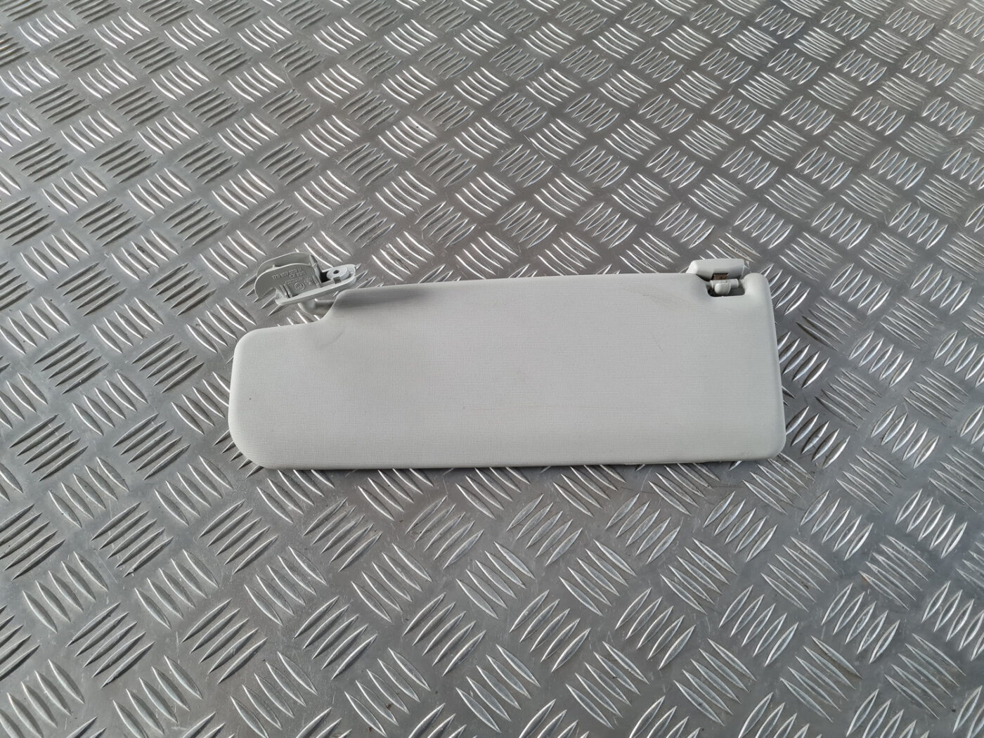 Saules aizsargs priekš ŠKODA OCTAVIA 2007