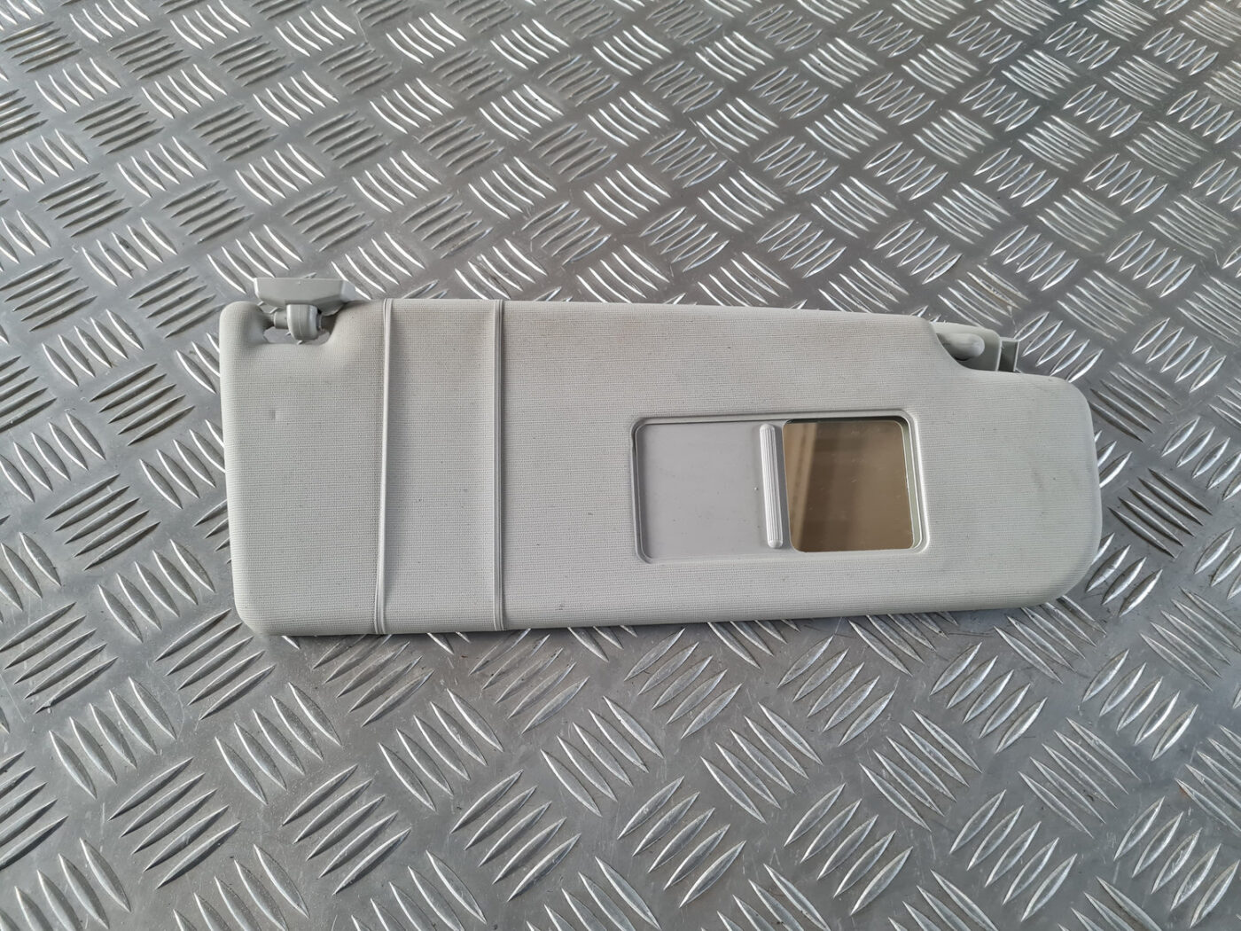 Saules aizsargs priekš ŠKODA OCTAVIA 2007