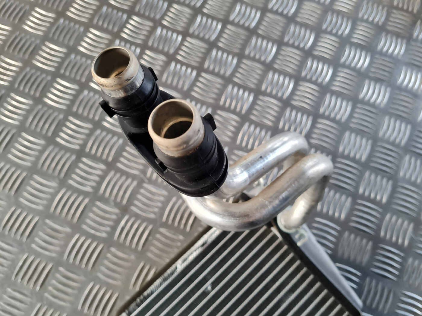 Apsildes sistēmas radiators priekš ŠKODA OCTAVIA 2007