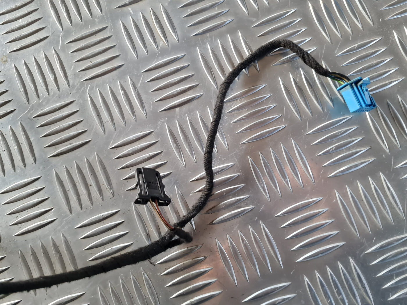 Salona sildītāja vadības elektroinstalācija priekš ŠKODA OCTAVIA 2007 2 Salona sildītāja vadības elektroinstalācija priekš ŠKODA OCTAVIA 2007