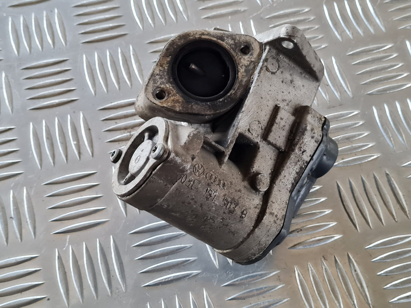 EGR vārsts priekš ŠKODA OCTAVIA 2007 4 EGR vārsts priekš ŠKODA OCTAVIA 2007