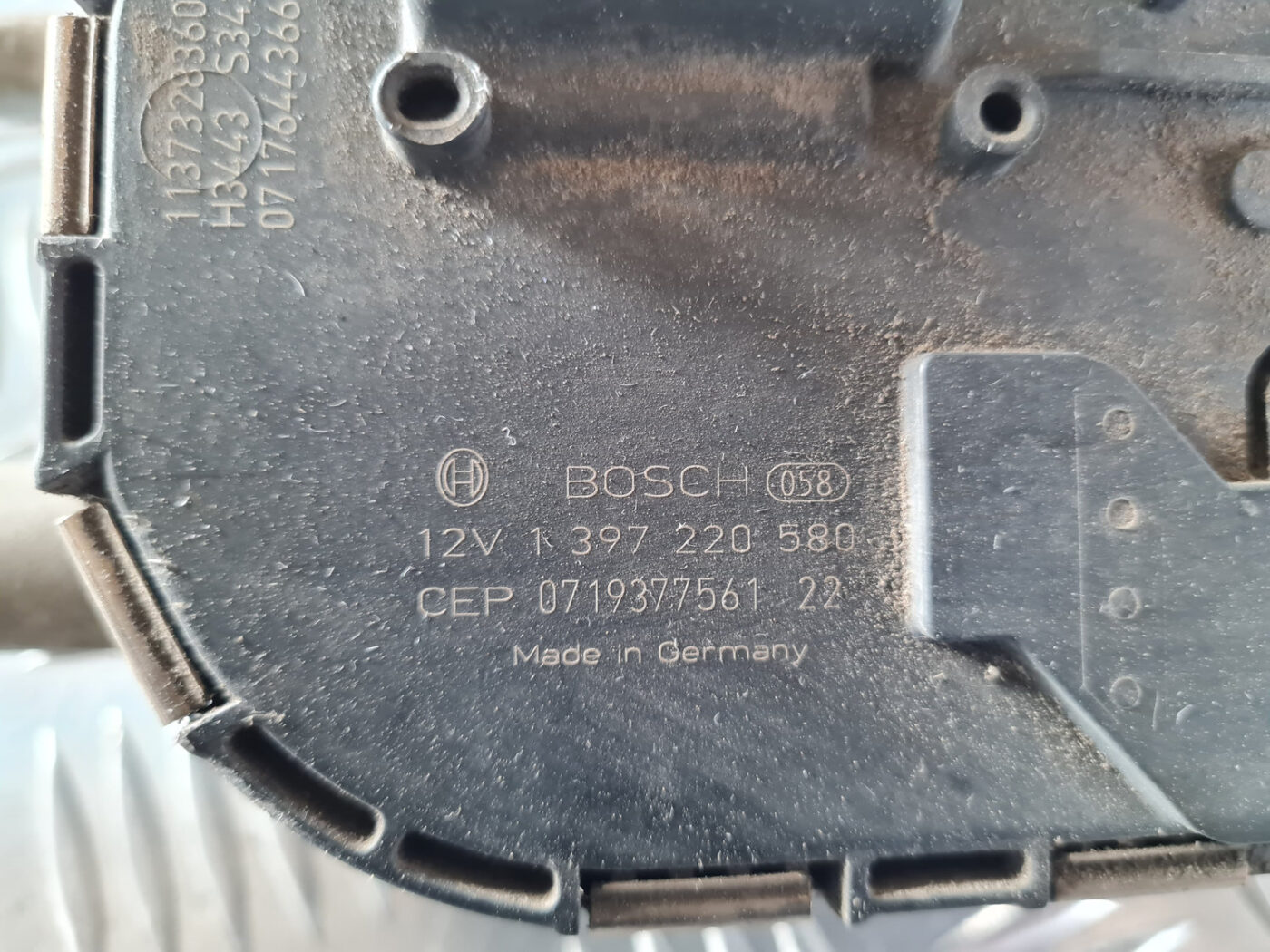 Vējstikla tīrīšanas mehānisms priekš ŠKODA OCTAVIA 2007 7 Vējstikla tīrīšanas mehānisms priekš ŠKODA OCTAVIA 2007