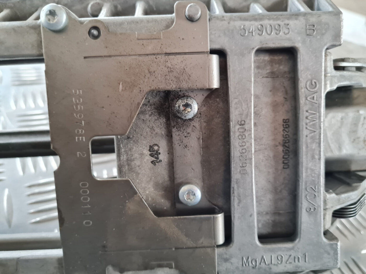 Stūres statne priekš ŠKODA OCTAVIA 2007 3 Stūres statne priekš ŠKODA OCTAVIA 2007