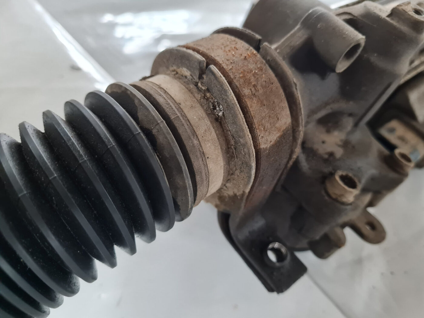 Stūres mehānisms priekš ŠKODA OCTAVIA 2007 18 Stūres mehānisms priekš ŠKODA OCTAVIA 2007