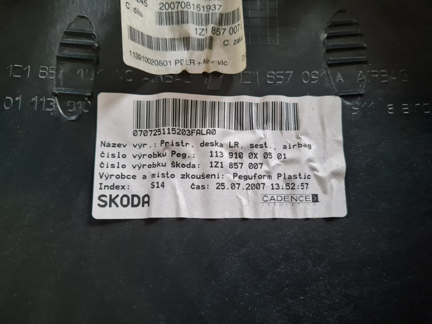 Mērinstrumentu panelis priekš ŠKODA OCTAVIA 2007