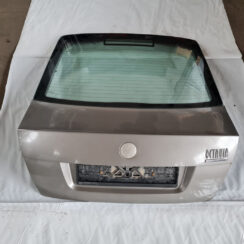 Bagāžnieka vāks priekš ŠKODA OCTAVIA 2007