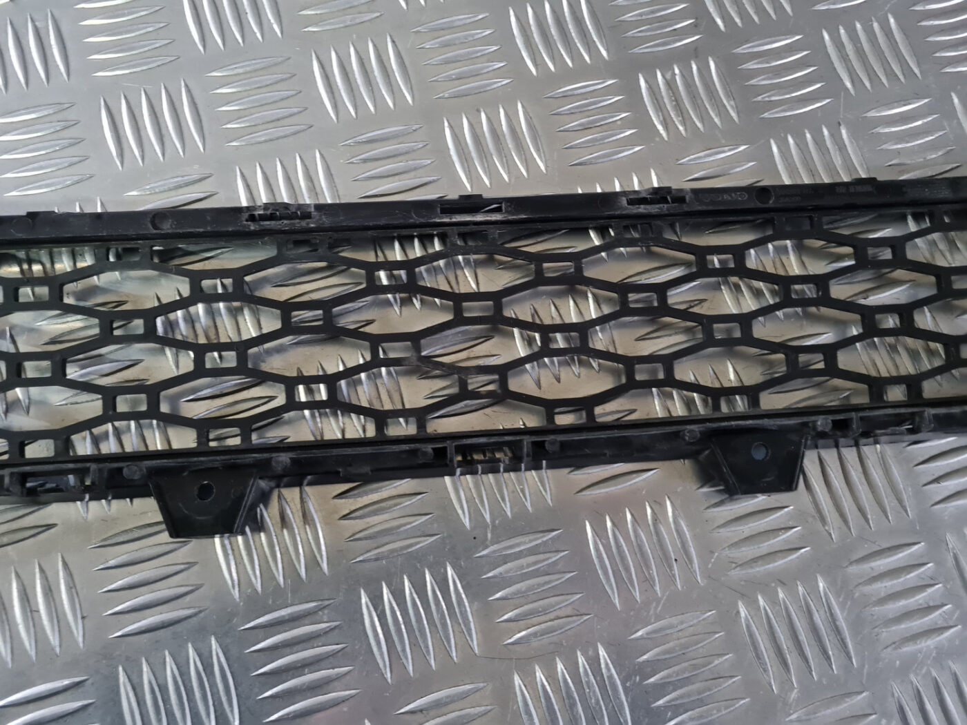 Bufera reste priekš VOLVO XC 60 2009 5 Bufera reste priekš VOLVO XC 60 2009