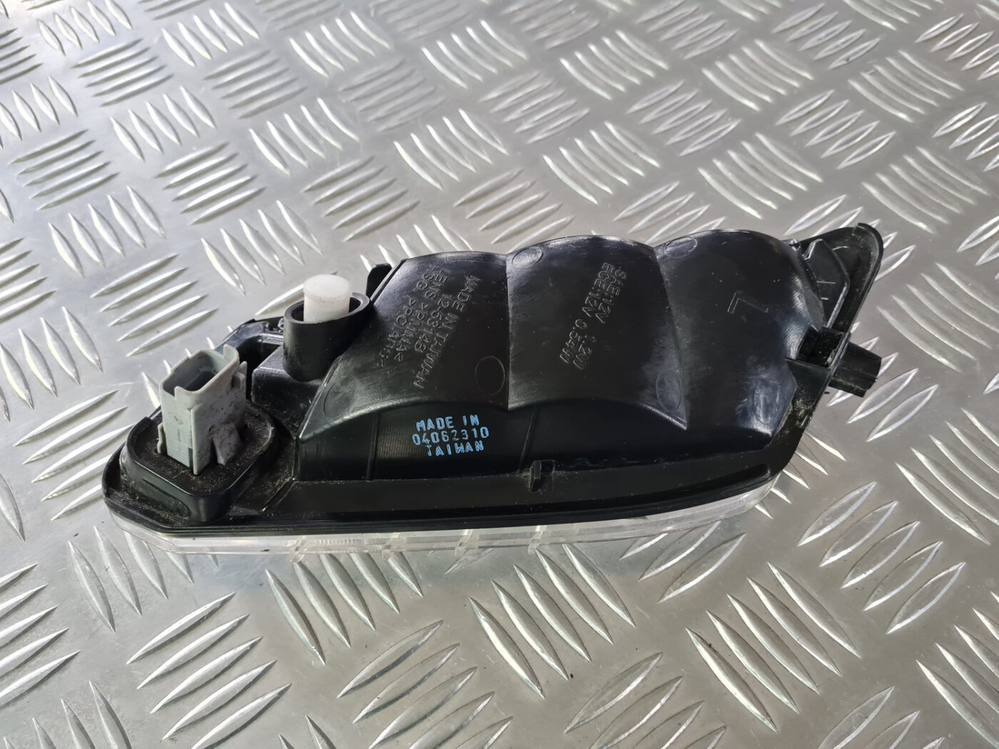 Led dienas gaitas lukturis priekš VOLVO XC 60 2009