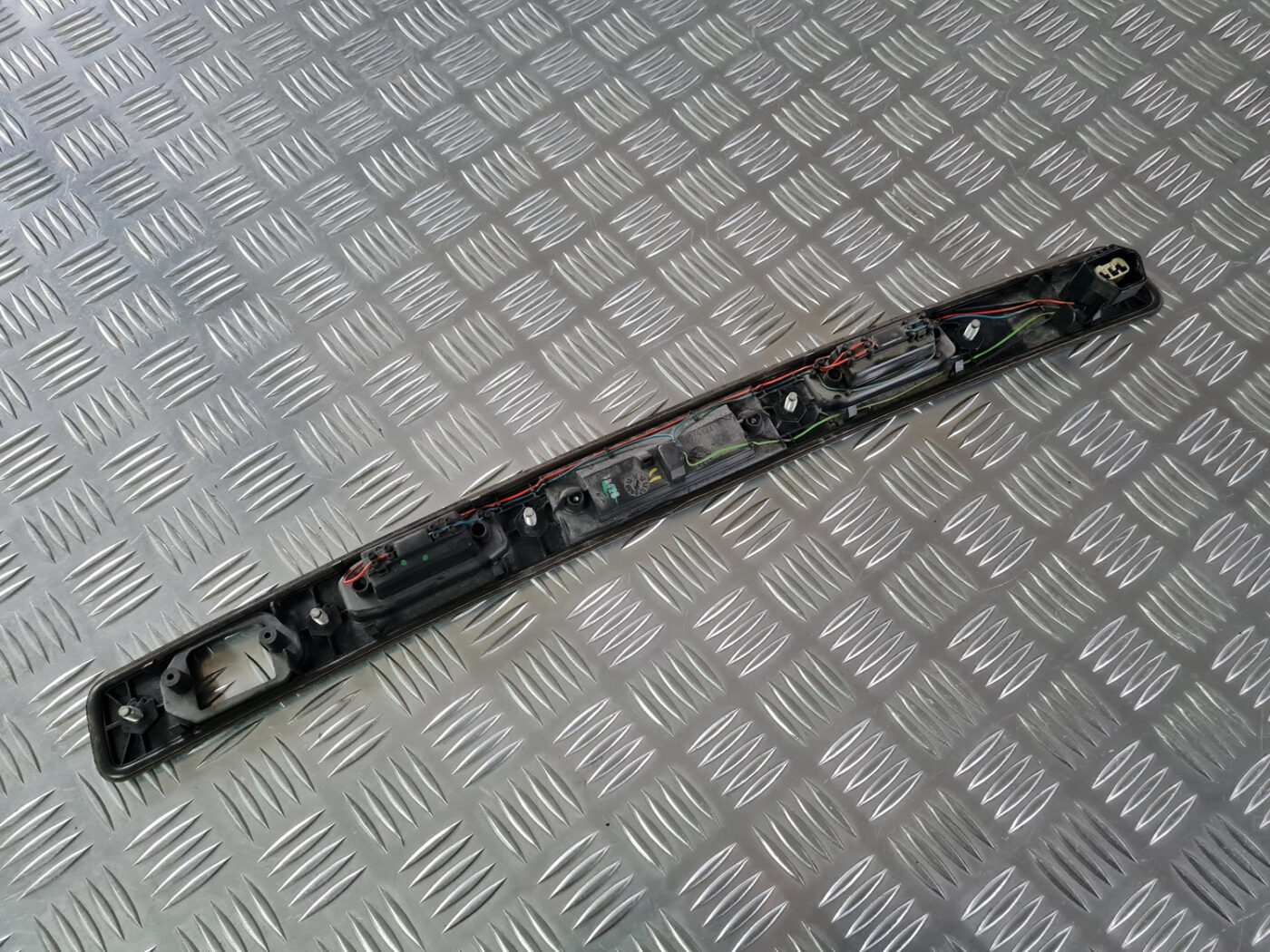 Numura zīmes gaismas uzlika komplektā priekš VOLVO XC 60 2009 8 Numura zīmes gaismas uzlika komplektā priekš VOLVO XC 60 2009