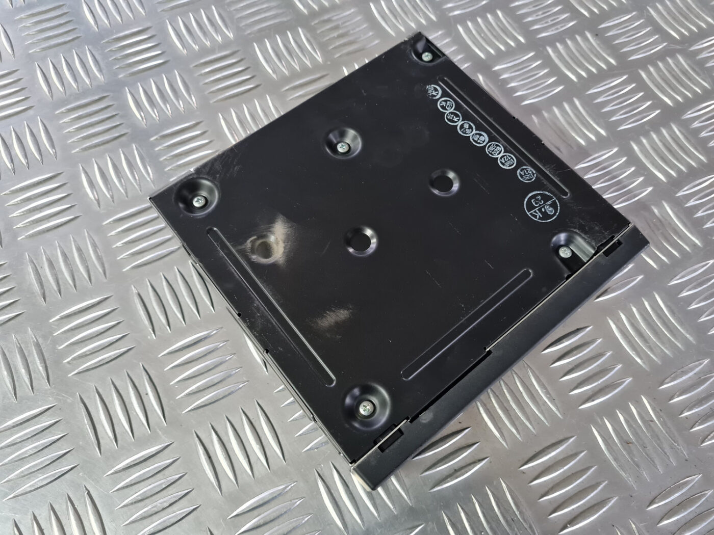 CD/DVD/Navigācijas bloks priekš VOLVO XC 60 2009 3 CD/DVD/Navigācijas bloks priekš VOLVO XC 60 2009