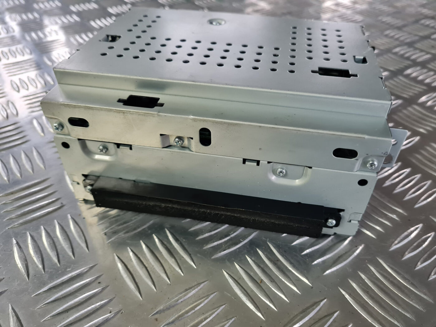 CD/DVD/Navigācijas bloks priekš VOLVO XC 60 2009