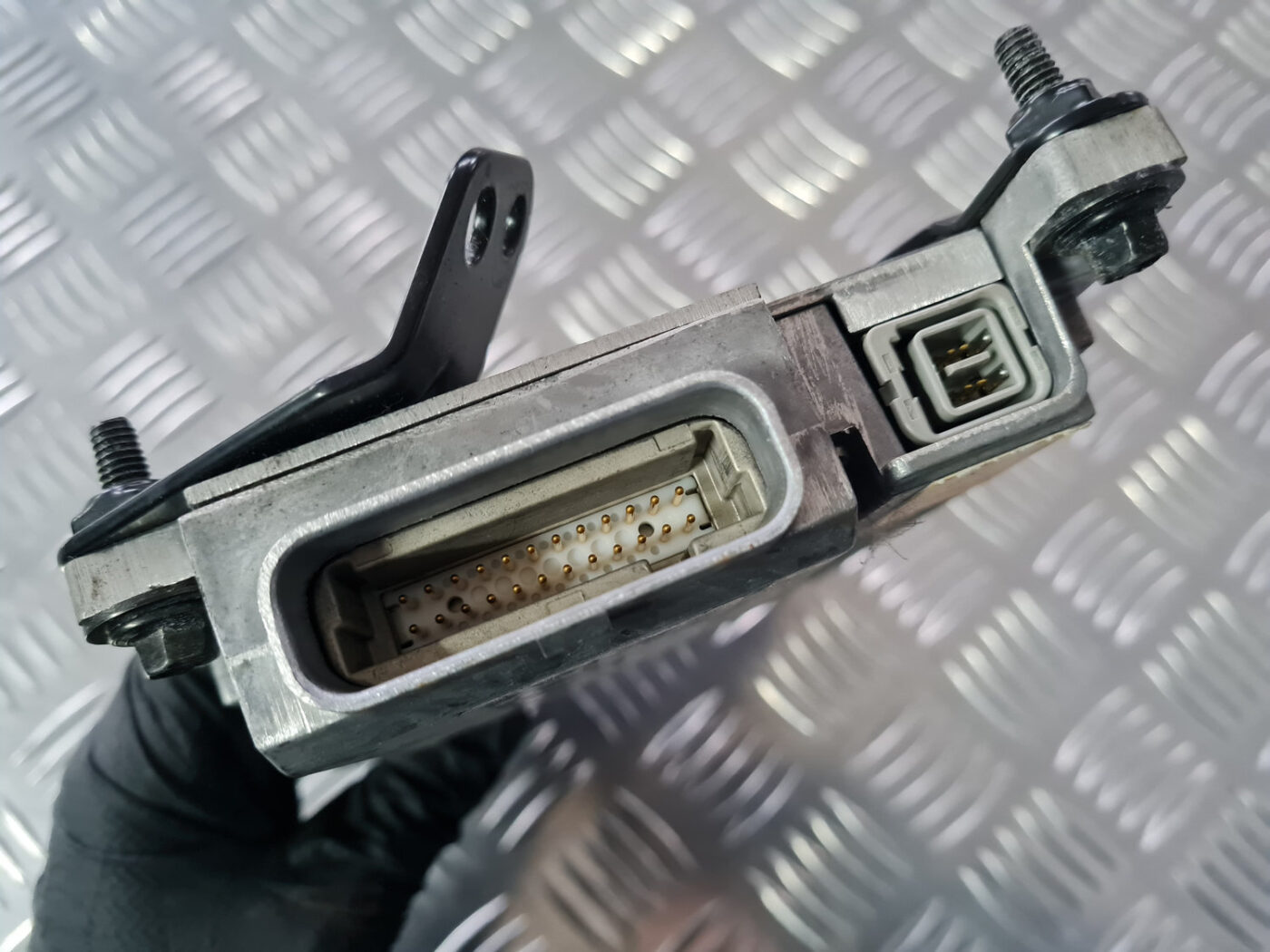 Vējstikla kameras vadības bloks priekš VOLVO XC 60 2009 3 Vējstikla kameras vadības bloks priekš VOLVO XC 60 2009