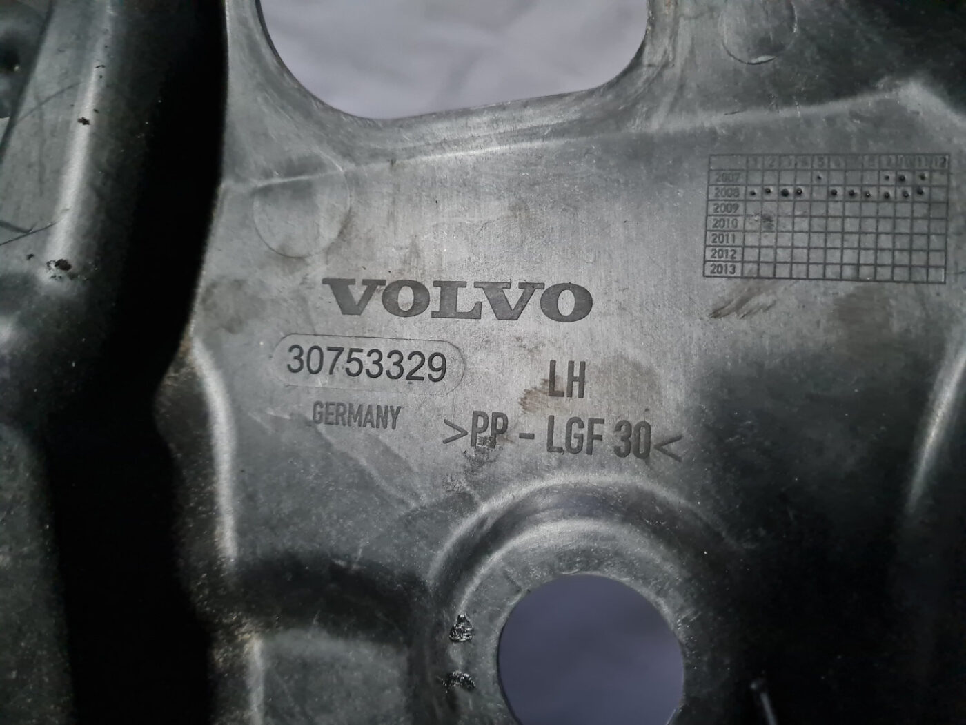 Stikla pacelšanas mehānisma panele priekš VOLVO XC 60 2009 4 Stikla pacelšanas mehānisma panele priekš VOLVO XC 60 2009