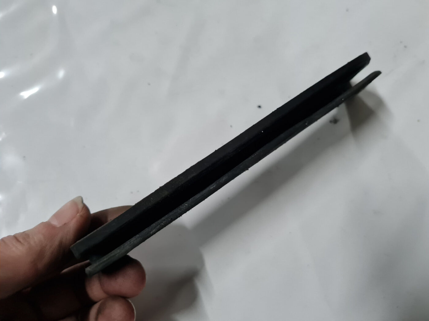 Dzinēja nodalījuma plastmasa priekš VOLVO XC 60 2009 5 Dzinēja nodalījuma plastmasa priekš VOLVO XC 60 2009