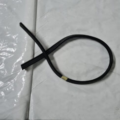 Dzinēja pārsega blīvējuma gumija priekš VOLVO XC 60 2009