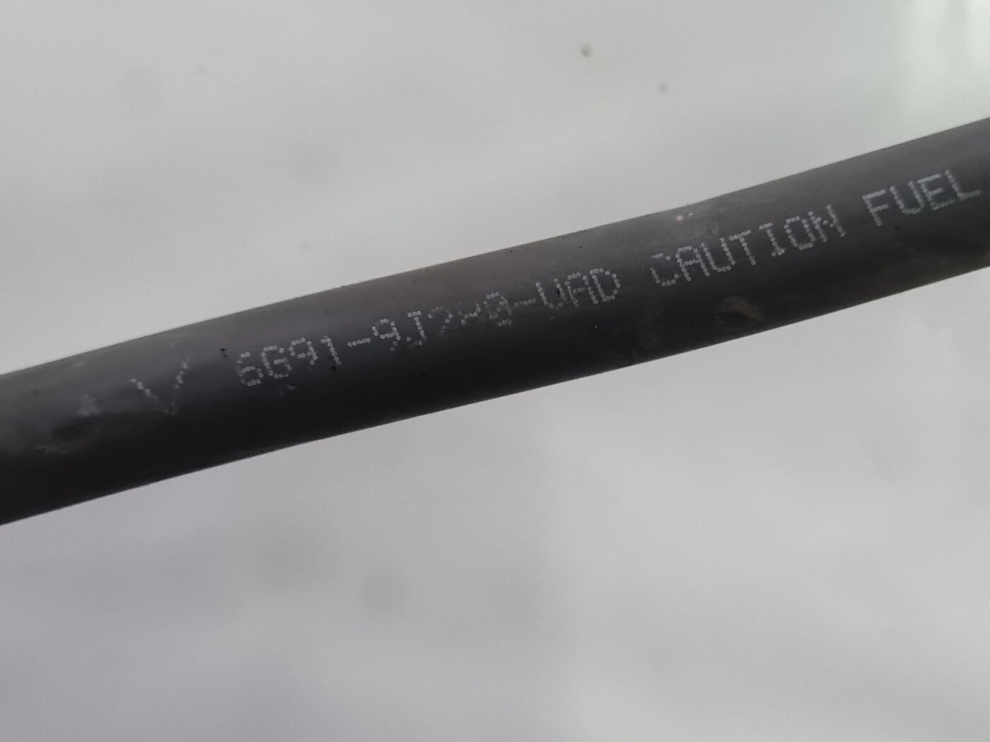 Degvielas caurule priekš VOLVO XC 60 2009 4 Degvielas caurule priekš VOLVO XC 60 2009