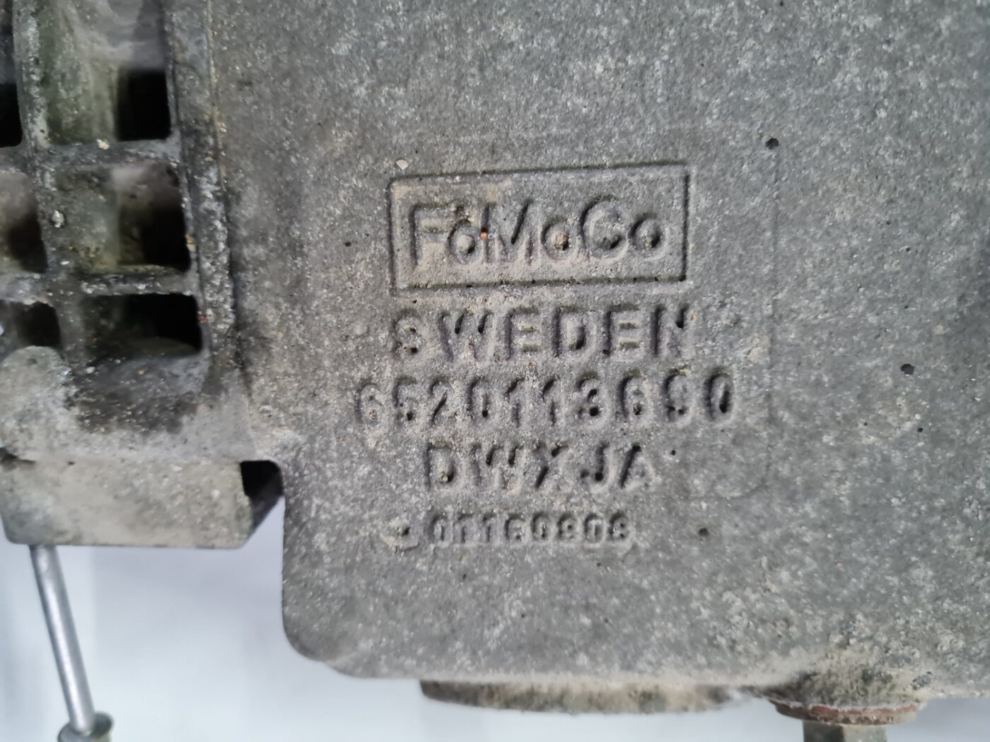 Aizmugurējais reduktors priekš VOLVO XC 60 2009 13 Aizmugurējais reduktors priekš VOLVO XC 60 2009