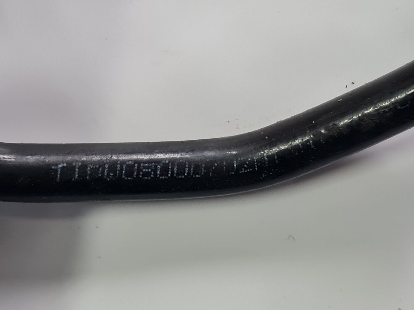 Degvielas caurule priekš VOLVO XC 60 2009 4 Degvielas caurule priekš VOLVO XC 60 2009