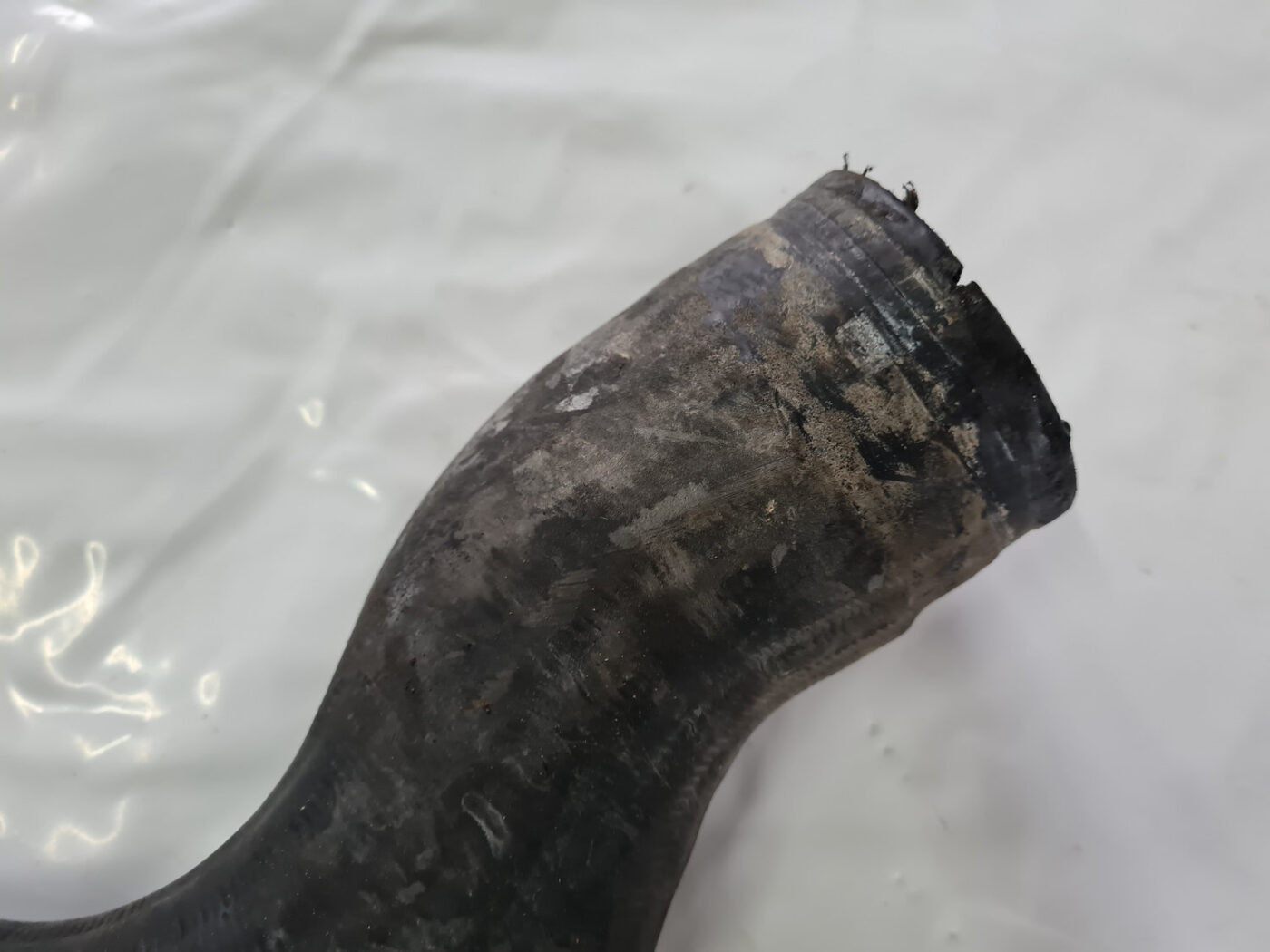 Interkulera caurule priekš VOLVO XC 60 2009