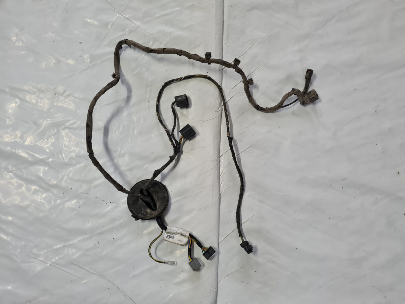 Aizmugurējās ass elektroinstalācija priekš VOLVO XC 60 2009 1 Aizmugurējās ass elektroinstalācija priekš VOLVO XC 60 2009