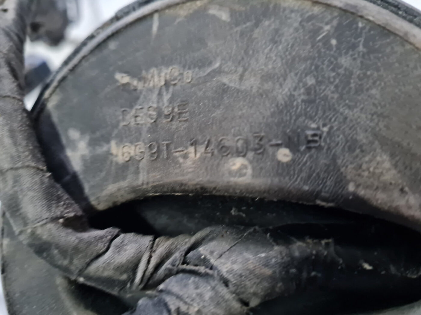 Aizmugurējās ass elektroinstalācija priekš VOLVO XC 60 2009 4 Aizmugurējās ass elektroinstalācija priekš VOLVO XC 60 2009