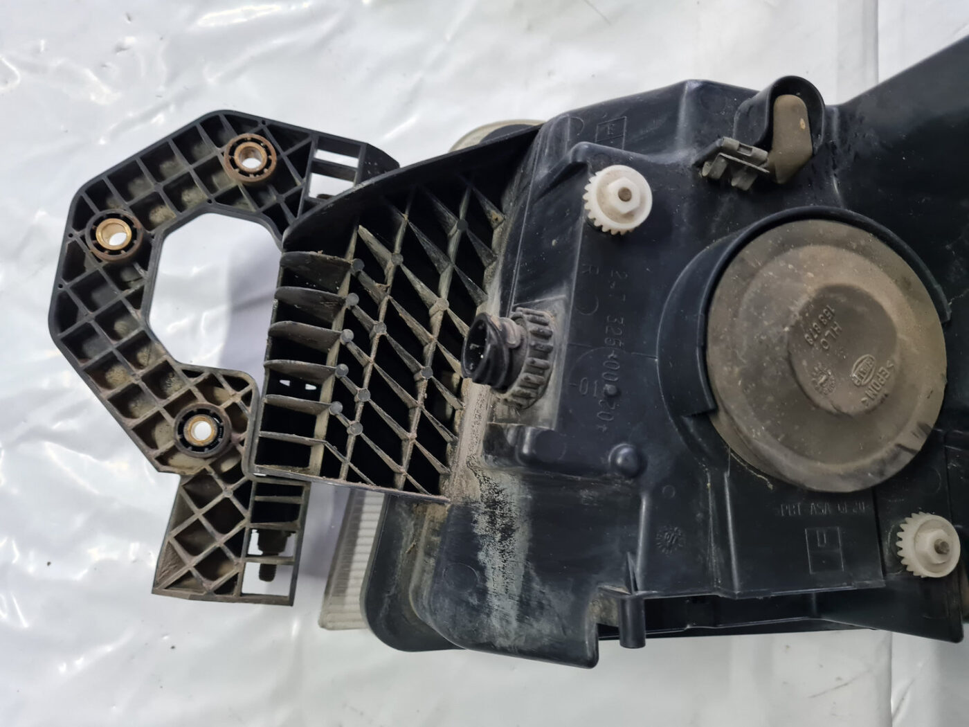 Priekšējais labais lukturis priekš NEW AND USED CAR SPARE PARTS 6 Priekšējais labais lukturis priekš NEW AND USED CAR SPARE PARTS