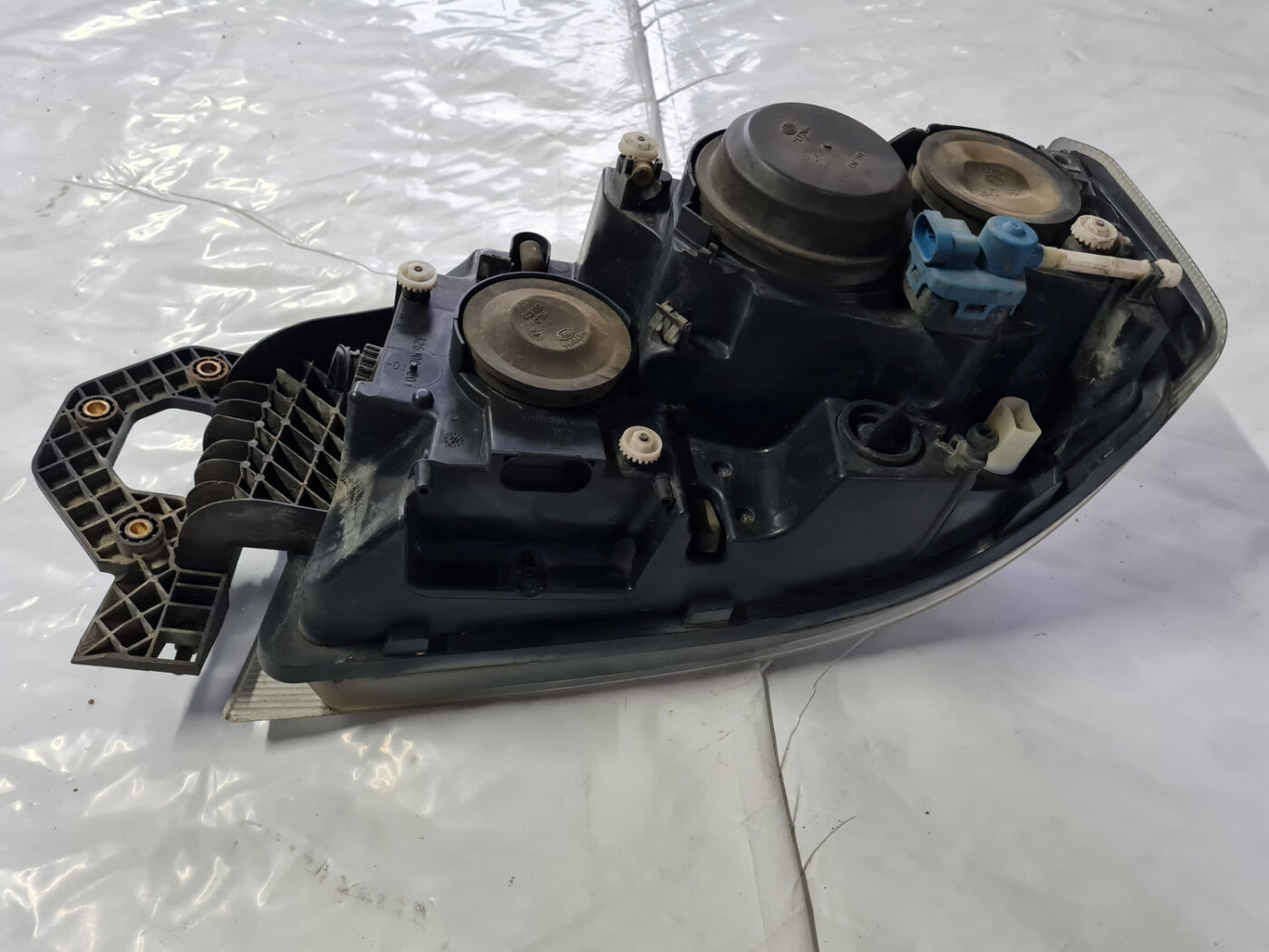 Priekšējais labais lukturis priekš NEW AND USED CAR SPARE PARTS 5 Priekšējais labais lukturis priekš NEW AND USED CAR SPARE PARTS