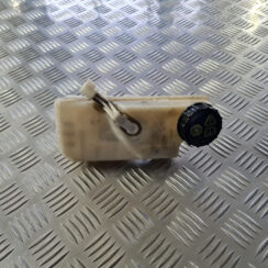 Bremžu šķidruma tvertne priekš VOLVO C30 2009