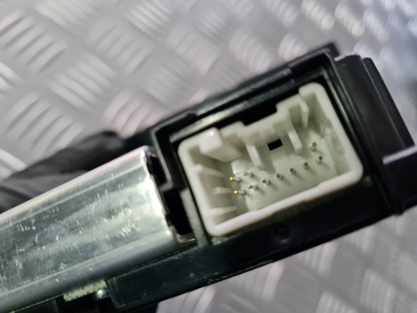 Displejs priekš VOLVO C30 2009 3 Displejs priekš VOLVO C30 2009