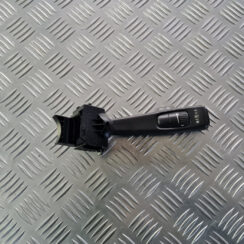 Stikla tīrītāja slēdzis priekš VOLVO C30 2009