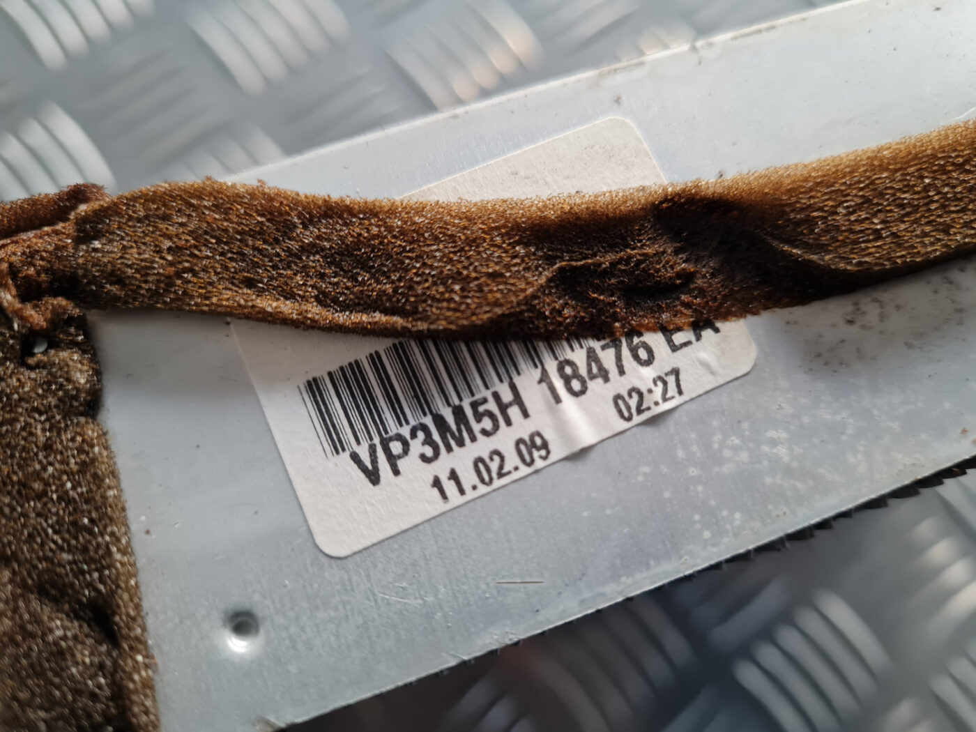 Apsildes sistēmas radiators priekš VOLVO C30 2009 4 Apsildes sistēmas radiators priekš VOLVO C30 2009