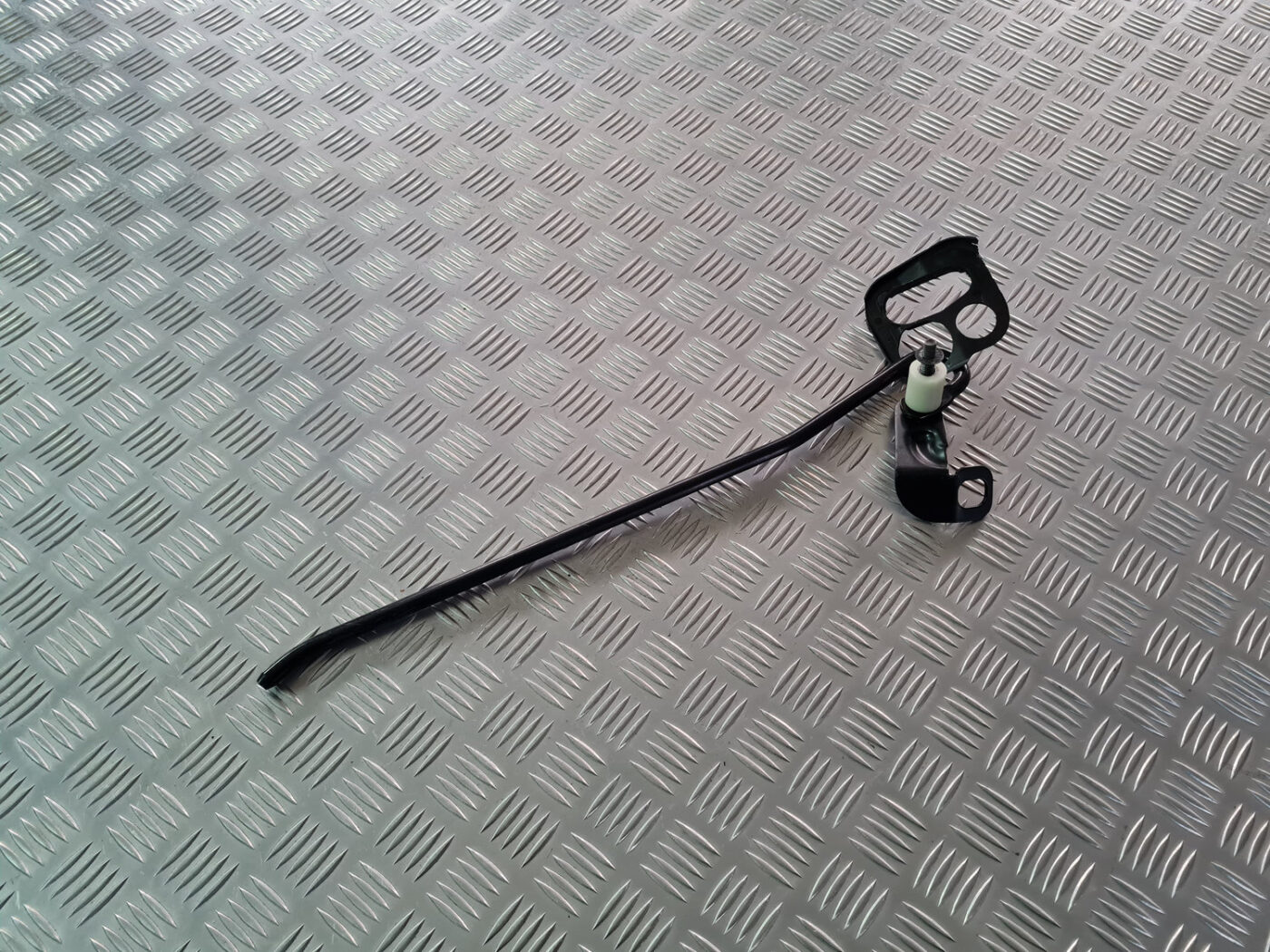 Drošības jostas regulators, pa labi priekš VOLVO C30 2009