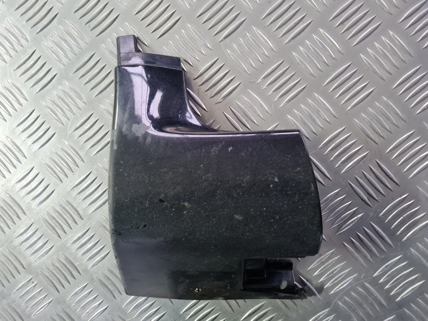 Ārēja sliekšņa uzlikas daļa priekš VOLVO C30 2009