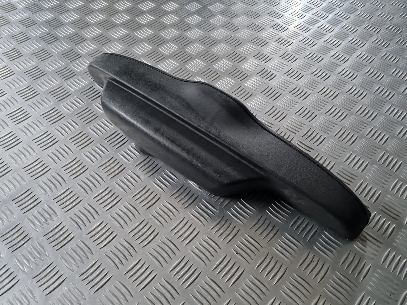 Bagāžnieka vāka apdare priekš VOLVO C30 2009 5 Bagāžnieka vāka apdare priekš VOLVO C30 2009