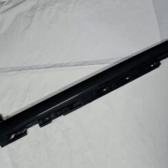 Ārēja sliekšņa laba uzlika priekš VOLVO C30 2009