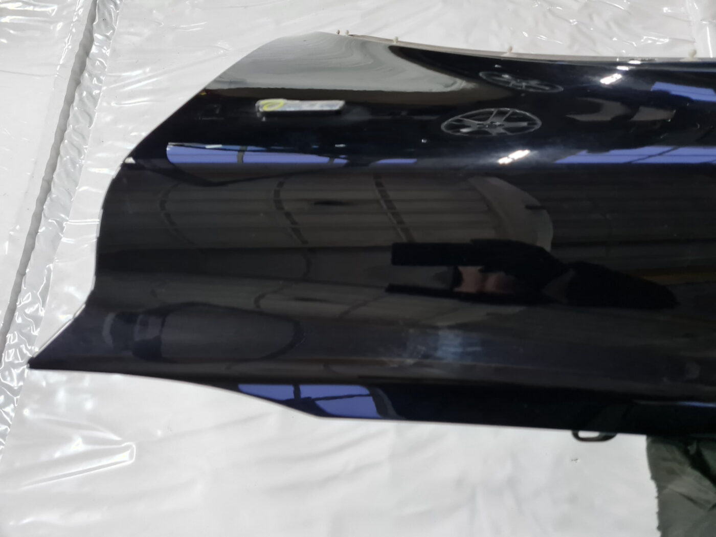 Priekšējais kreisais spārns priekš VOLVO C30 2009 14 Priekšējais kreisais spārns priekš VOLVO C30 2009