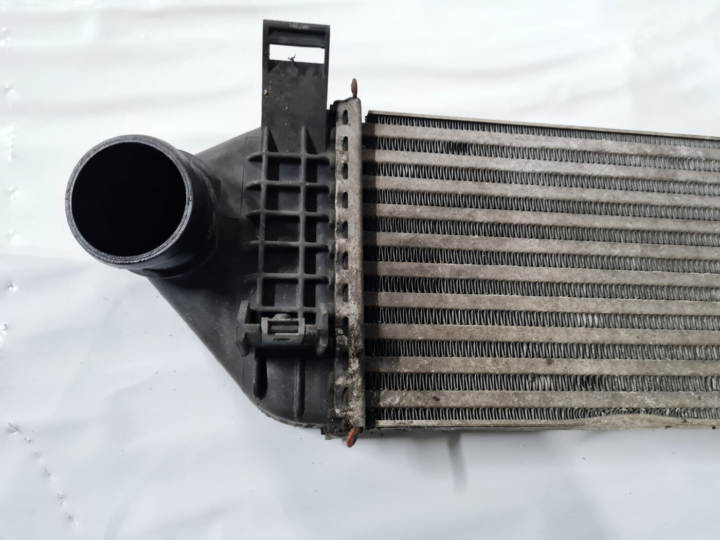 Interkūleris priekš VOLVO C30 2009 2 Interkūleris priekš VOLVO C30 2009