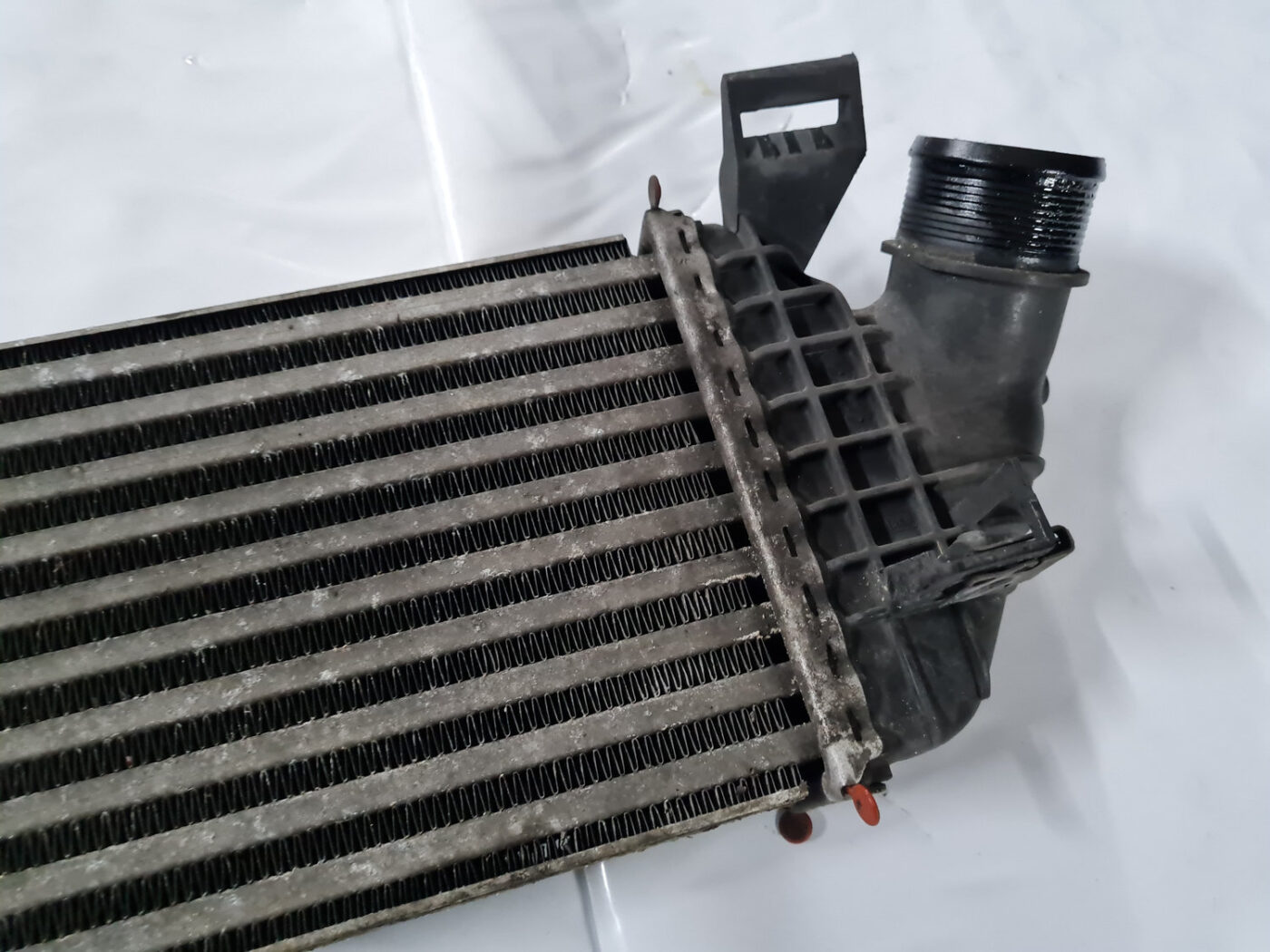 Interkūleris priekš VOLVO C30 2009 9 Interkūleris priekš VOLVO C30 2009