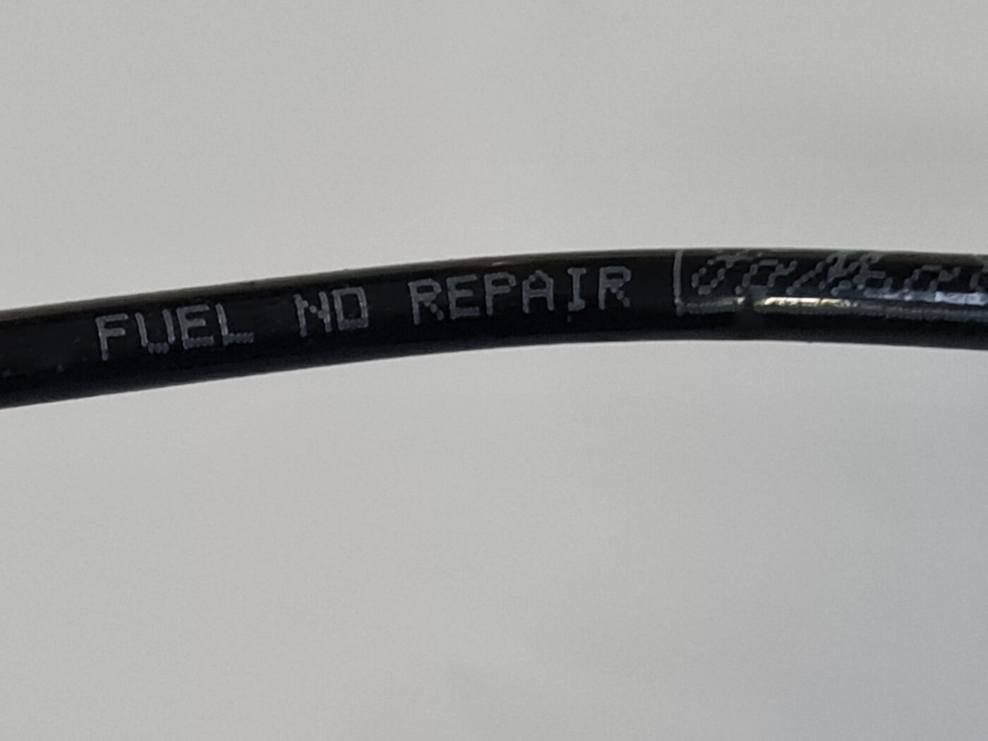 Degvielas caurule priekš VOLVO C30 2009 4 Degvielas caurule priekš VOLVO C30 2009